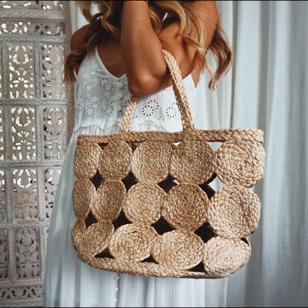 •Punta Cana Jute Tote• - Picture 7 of 7